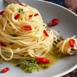 pasta aglio olio e peperoncino