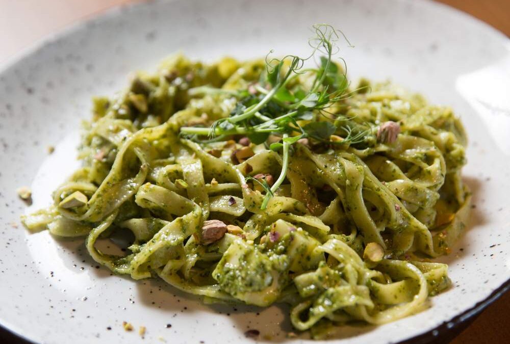 Tagliatelle ai Pistacchi con Pesto alla Genovese